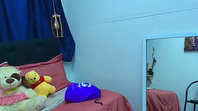 Snapshot of avans_15 chatting on 03.02.25 avans 15 online show from 03.02.25