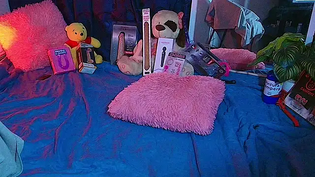 Snapshot of avans_15 chatting on 03.23.25 avans 15 online show from 03.23.25