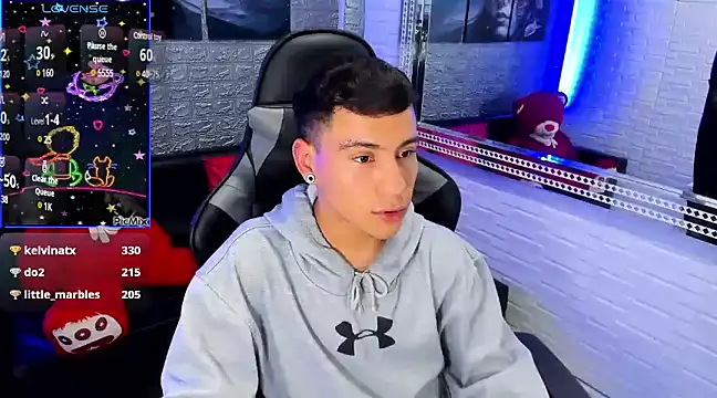 Snapshot of salvadorgomezx chatting on 12.26.24 salvadorgomezx online show from 12.26.24