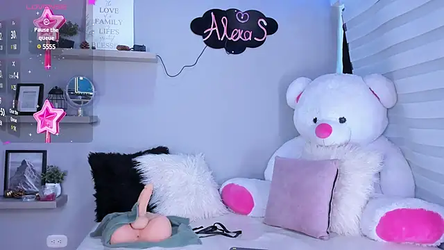 Alexasmith06 online show from 02.27.25