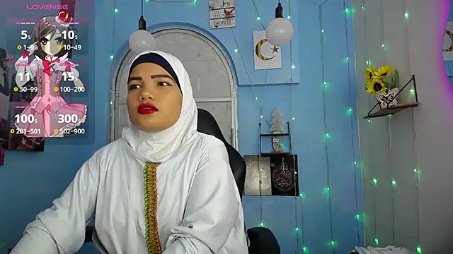 Snapshot of Falak-Yasin chatting on 01.05.25 Falak-Yasin online show from 01.05.25