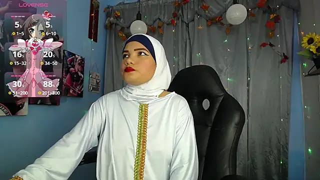 Snapshot of Falak-Yasin chatting on 01.30.25 Falak-Yasin online show from 01.30.25