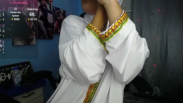 Snapshot of Falak-Yasin chatting on 02.01.25 Falak-Yasin online show from 02.01.25