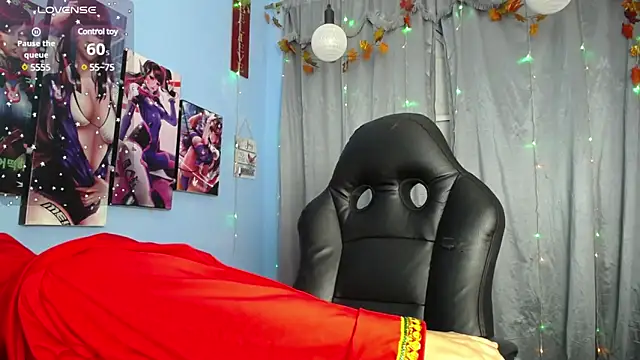 Snapshot of Falak-Yasin chatting on 02.13.25 Falak-Yasin online show from 02.13.25