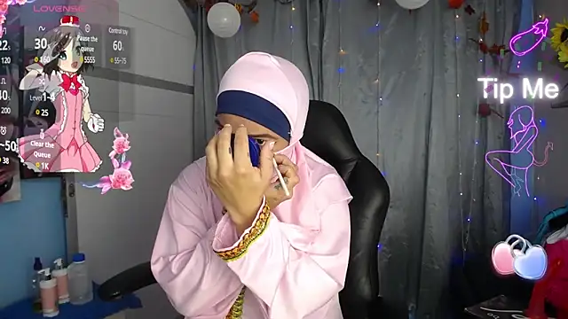 Snapshot of Falak-Yasin chatting on 03.15.25 Falak-Yasin online show from 03.15.25