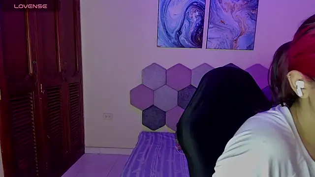 Horny tgn online show from 10.13.25