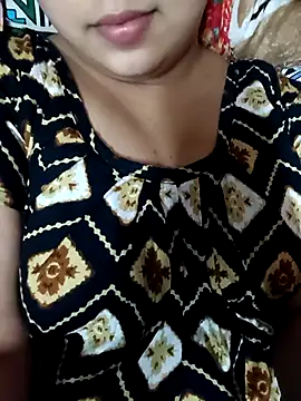 Arohi is Live online show from 05.04.26