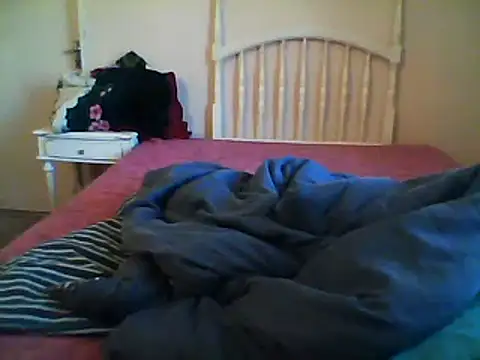 Snapshot of bustybillies chatting on 03.08.25 bustybillies online show from 03.08.25