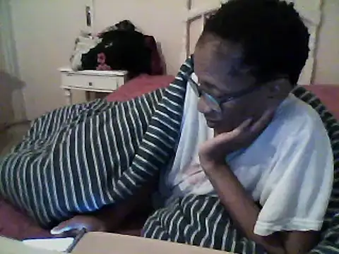 Snapshot of bustybillies chatting on 03.19.25 bustybillies online show from 03.19.25