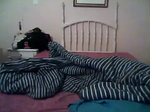 Snapshot of bustybillies chatting on 03.19.25 bustybillies online show from 03.19.25