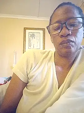 Snapshot of bustybillies chatting on 09.13.25 bustybillies online show from 09.13.25