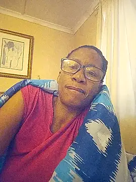 Snapshot of bustybillies chatting on 09.16.25 bustybillies online show from 09.16.25