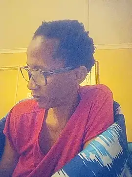 Snapshot of bustybillies chatting on 09.16.25 bustybillies online show from 09.16.25