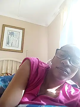 Snapshot of bustybillies chatting on 09.17.25 bustybillies online show from 09.17.25