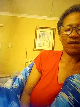 Snapshot of bustybillies chatting on 09.30.25 bustybillies online show from 09.30.25