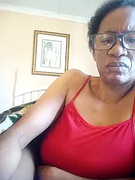 Snapshot of bustybillies chatting on 10.08.25 bustybillies online show from 10.08.25