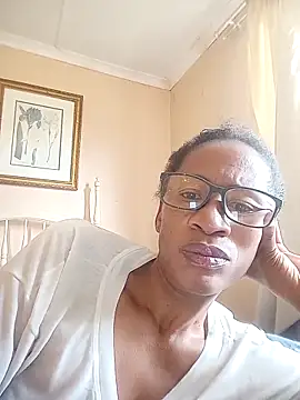 Snapshot of bustybillies chatting on 11.06.25 bustybillies online show from 11.06.25