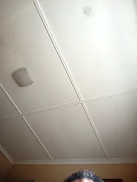 Snapshot of bustybillies chatting on 12.20.25 bustybillies online show from 12.20.25