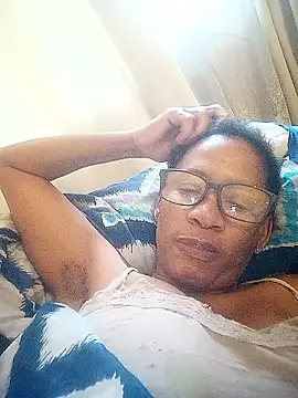 Snapshot of bustybillies chatting on 01.10.26 bustybillies online show from 01.10.26