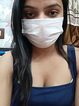 Myloveurvi online show from 02.24.25