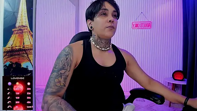 ZhoeStrong online show from 06.09.26