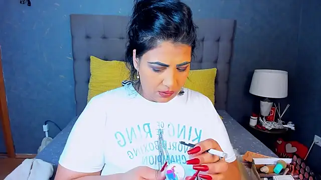 AmyCubes online show from 11.22.25