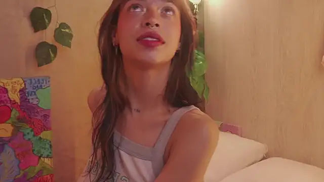 Kitty arts online show from 01.26.25