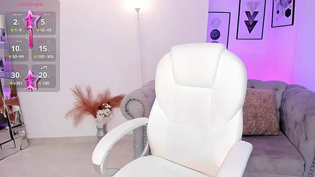 kendaall jenner  online show from 12.10.24