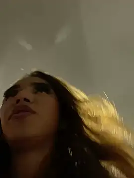 Nikol Rang   online show from 03.12.25