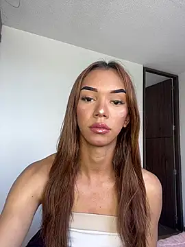 Snapshot of Nikol_Rang__ chatting on 03.06.26 Nikol Rang online show from 03.06.26