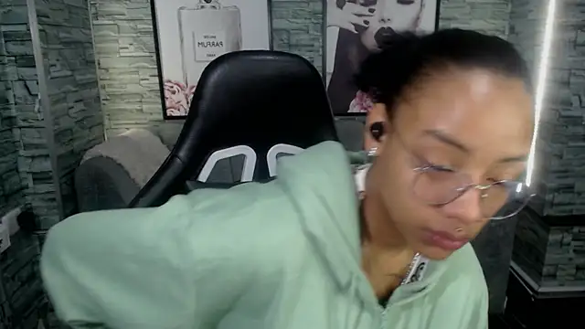 Violeth b online show from 09.27.25