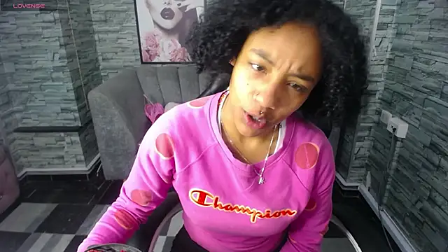 Violeth b online show from 10.02.25