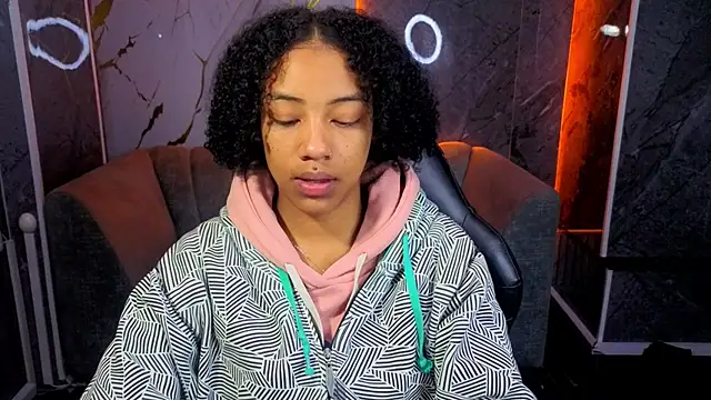 Violeth b online show from 11.17.25