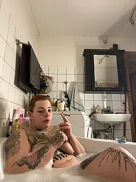 Snapshot of elina_may chatting on 01.12.26 elina may online show from 01.12.26