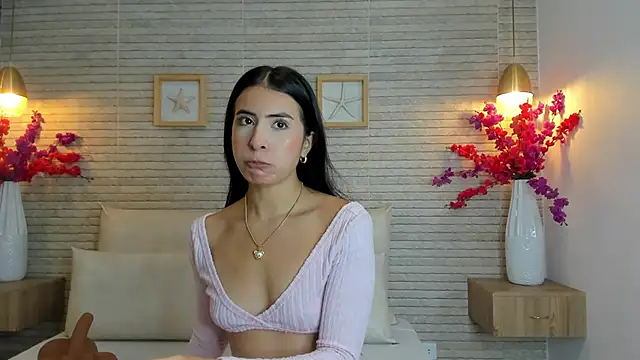 IssabellaLopez online show from 09.30.25