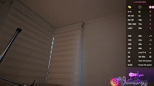 venusleroy  online show from 11.15.25