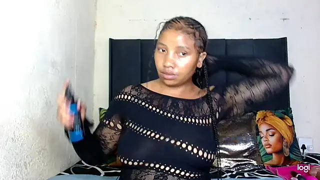 quenliyasa online show from 04.25.26
