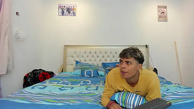 Snapshot of dafnezahiraa_ chatting on 01.15.25 dafnezahiraa  online show from 01.15.25