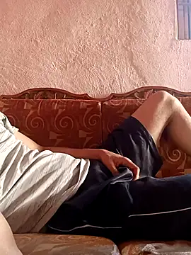 Snapshot of dream-big-dick chatting on 11.25.25 dream-big-dick online show from 11.25.25