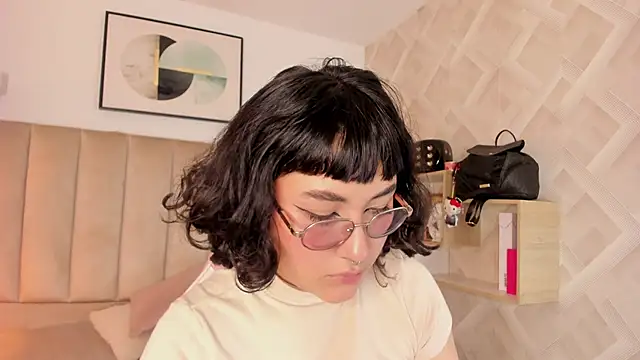 Haru Bonny online show from 03.18.26