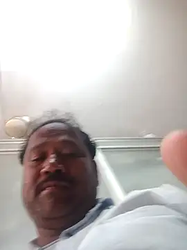 Snapshot of SSmadhu chatting on 10.16.25 SSmadhu online show from 10.16.25