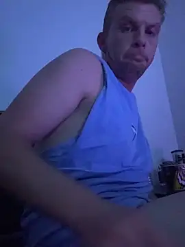 aus guy93 online show from 10.31.25