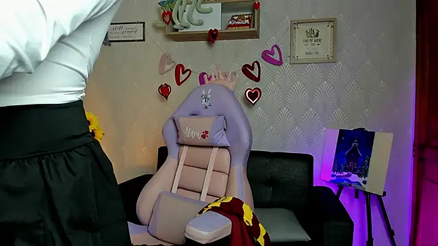 Snapshot of Alaia_Love77 chatting on 02.20.26 Alaia Love77 online show from 02.20.26