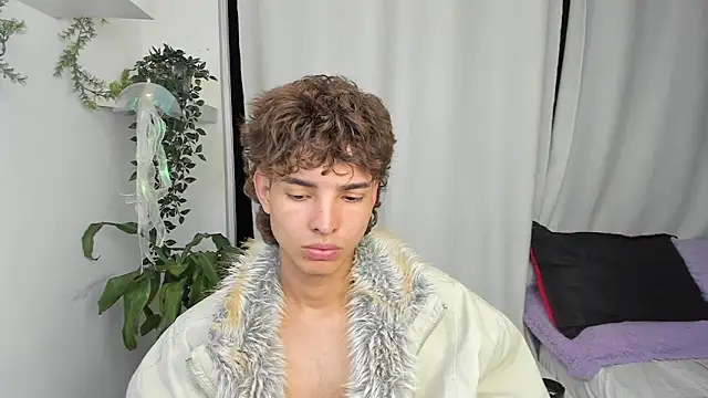 Snapshot of santy-kitty chatting on 01.10.26 santy-kitty online show from 01.10.26