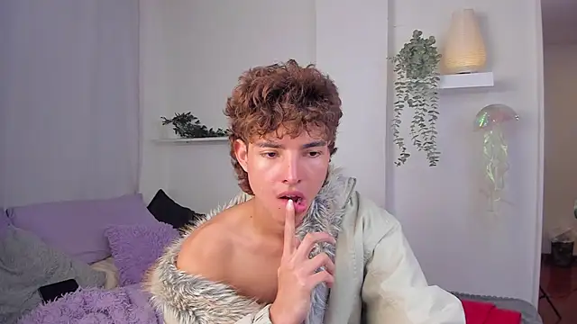 Snapshot of santy-kitty chatting on 01.17.26 santy-kitty online show from 01.17.26