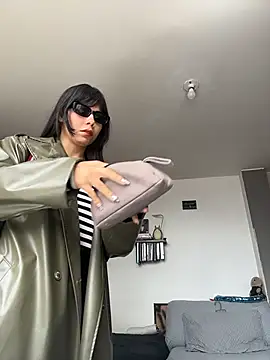 Snapshot of EemaHaruki chatting on 10.30.25 EemaHaruki online show from 10.30.25