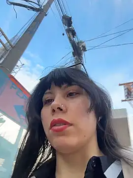 Snapshot of EemaHaruki chatting on 12.03.25 EemaHaruki online show from 12.03.25