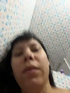 Snapshot of EemaHaruki chatting on 12.17.25 EemaHaruki online show from 12.17.25