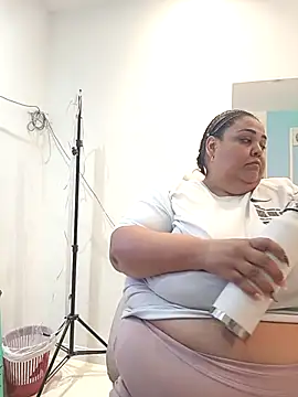 Alisson am online show from 09.28.25