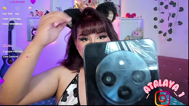 Snapshot of _atalaya_ chatting on 03.25.26 atalaya online show from 03.25.26